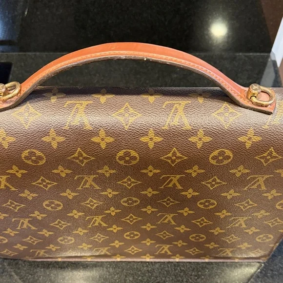 Louis Vuitton Monogram Canvas Laptop Briefcase in Brown with Gold Hardware - Picture 3 of 10